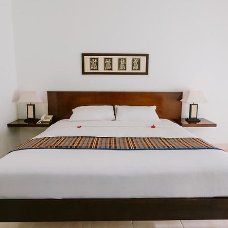 Legong Keraton Beach Hotel Canggu Exterior foto