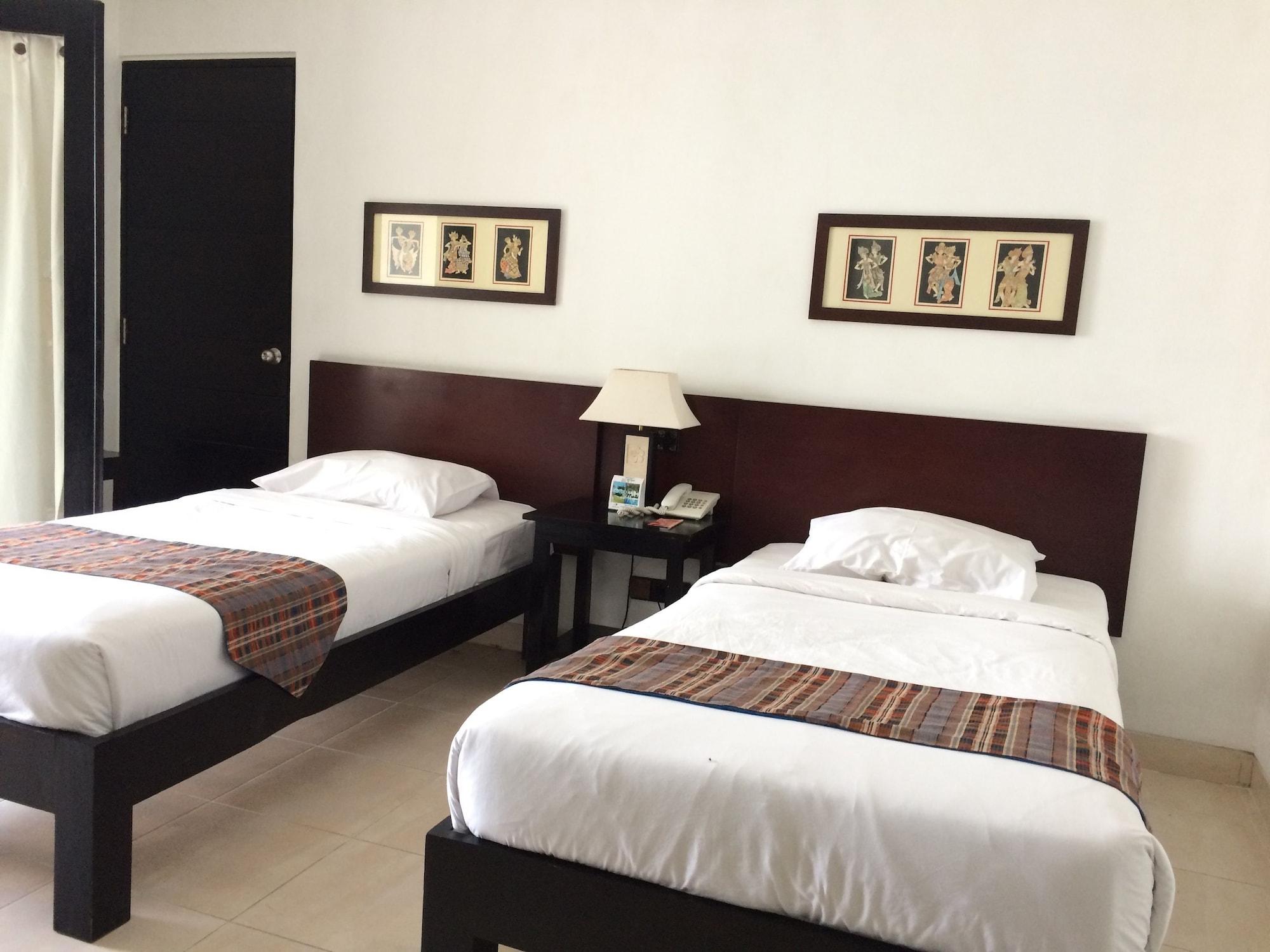Legong Keraton Beach Hotel Canggu Exterior foto