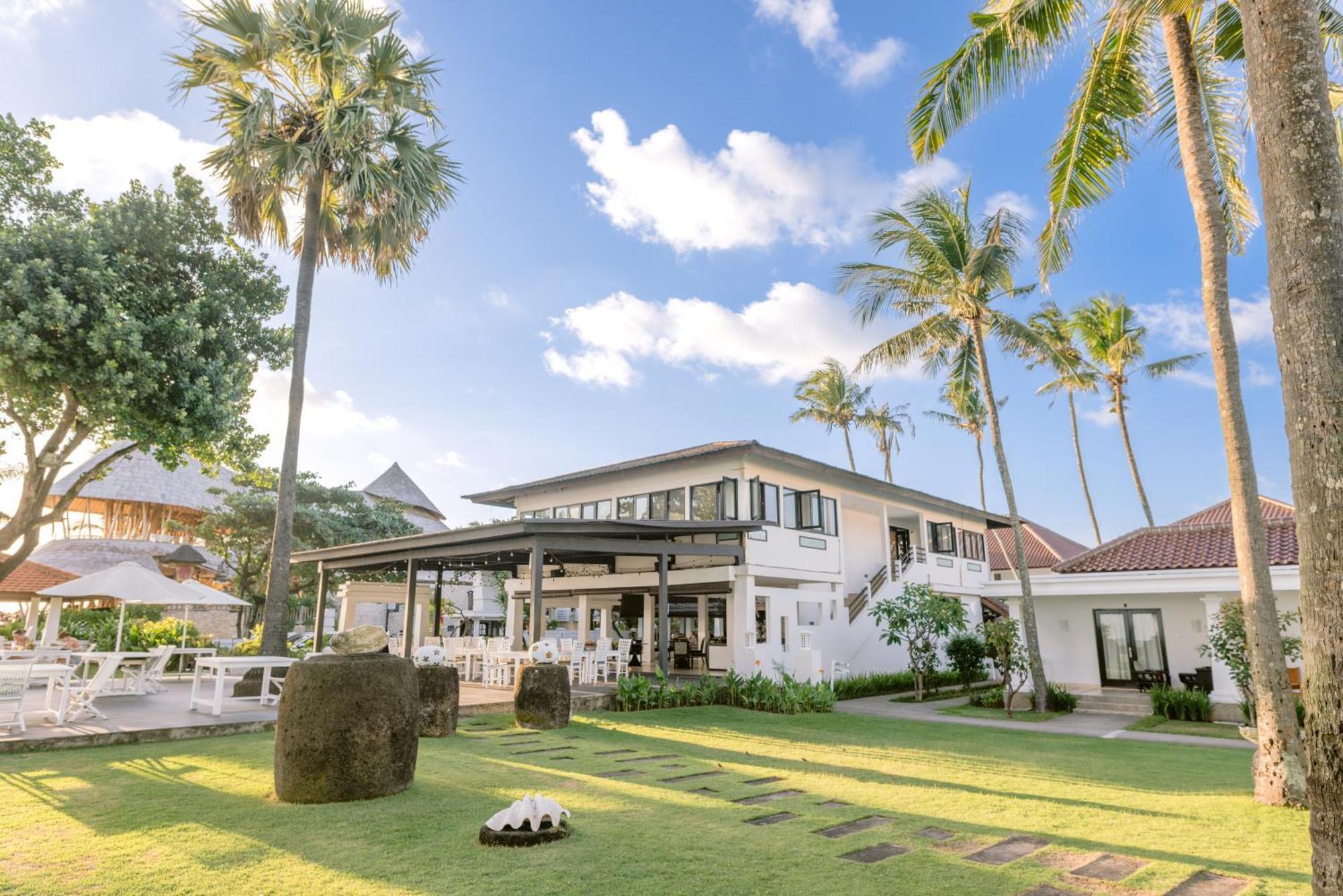 Legong Keraton Beach Hotel Canggu Exterior foto